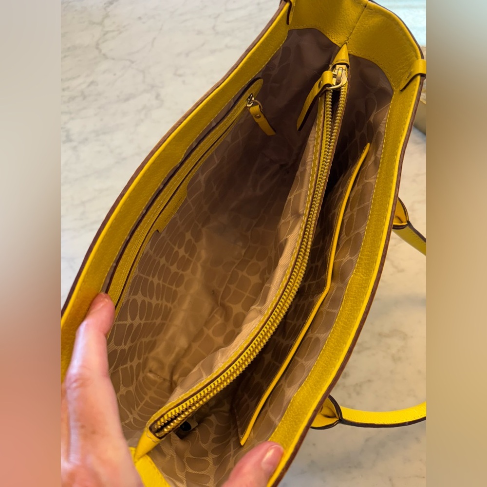 Kate Spade Quinn Tarrytown Bag - Picture 5 of 12